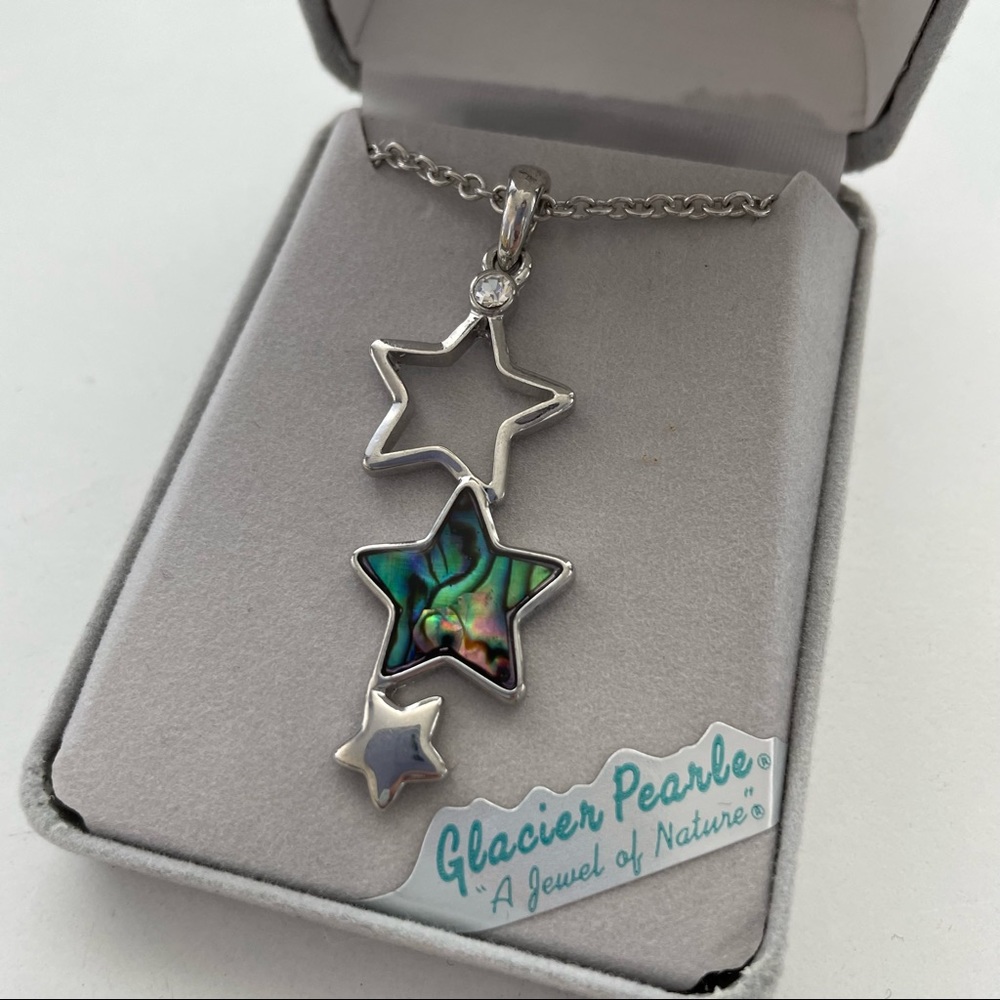 Brand New Glacier Pearle Starry Necklace